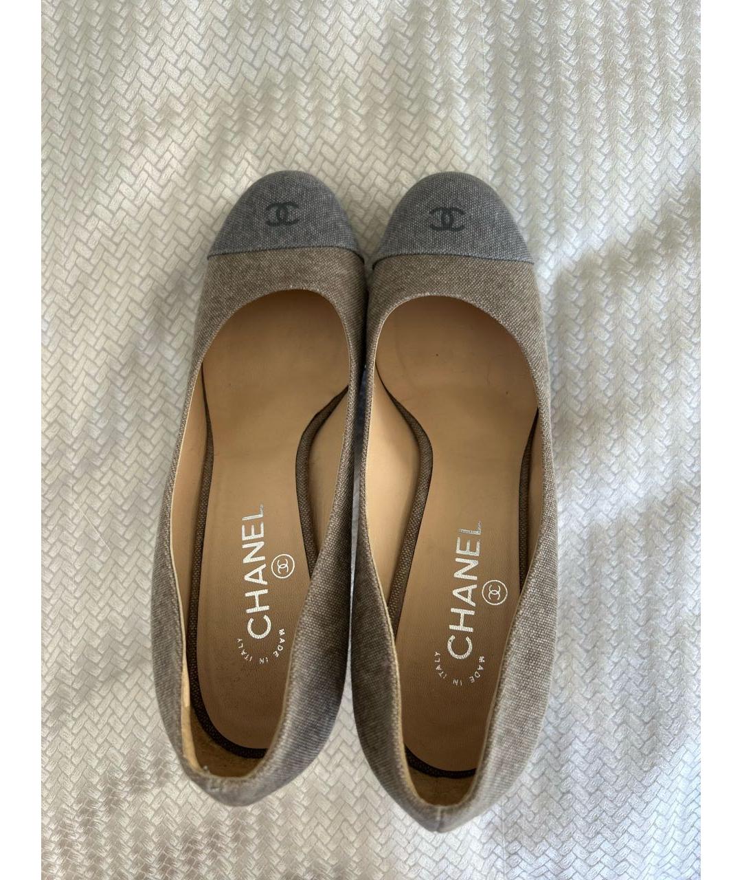 CHANEL Бежевые текстильные туфли, фото 3