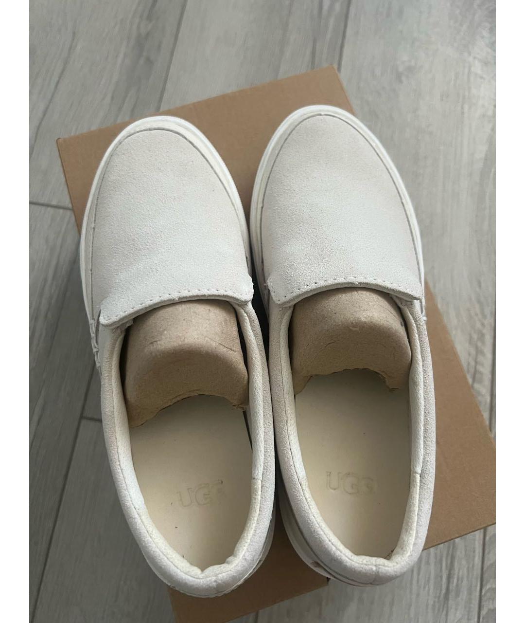 UGG AUSTRALIA Бежевые замшевые лоферы, фото 3