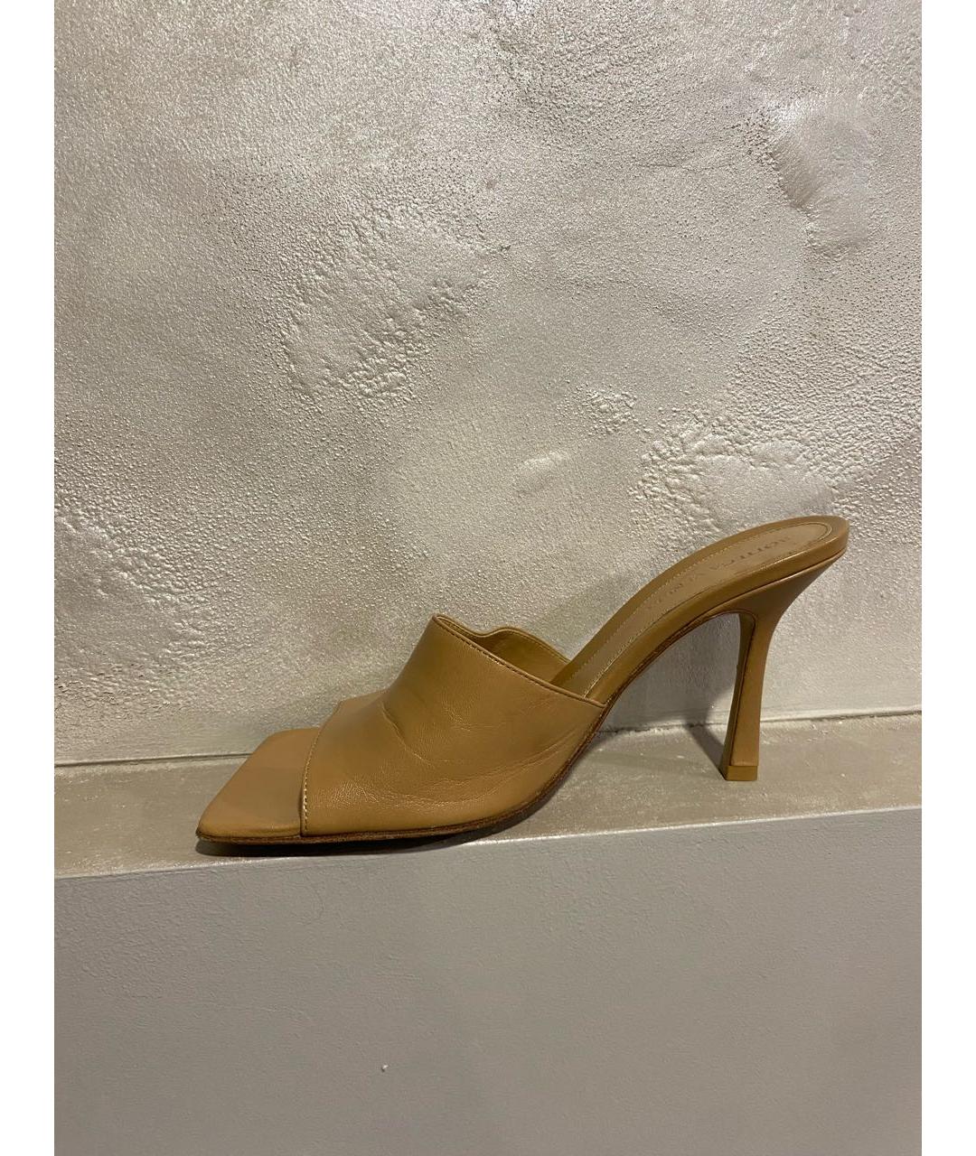 BOTTEGA VENETA Коричневые кожаные босоножки, фото 5