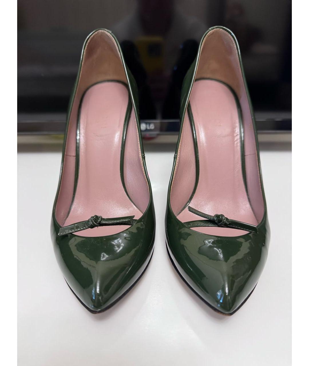 GUCCI Зеленые туфли из лакированной кожи, фото 2