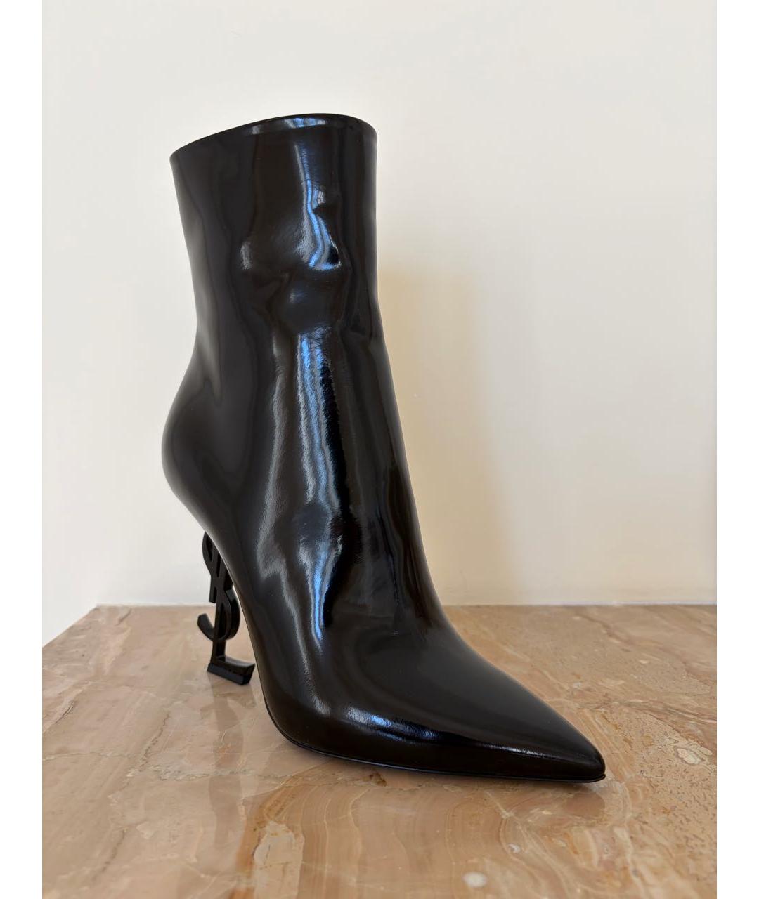SAINT LAURENT Черные ботильоны из лакированной кожи, фото 3