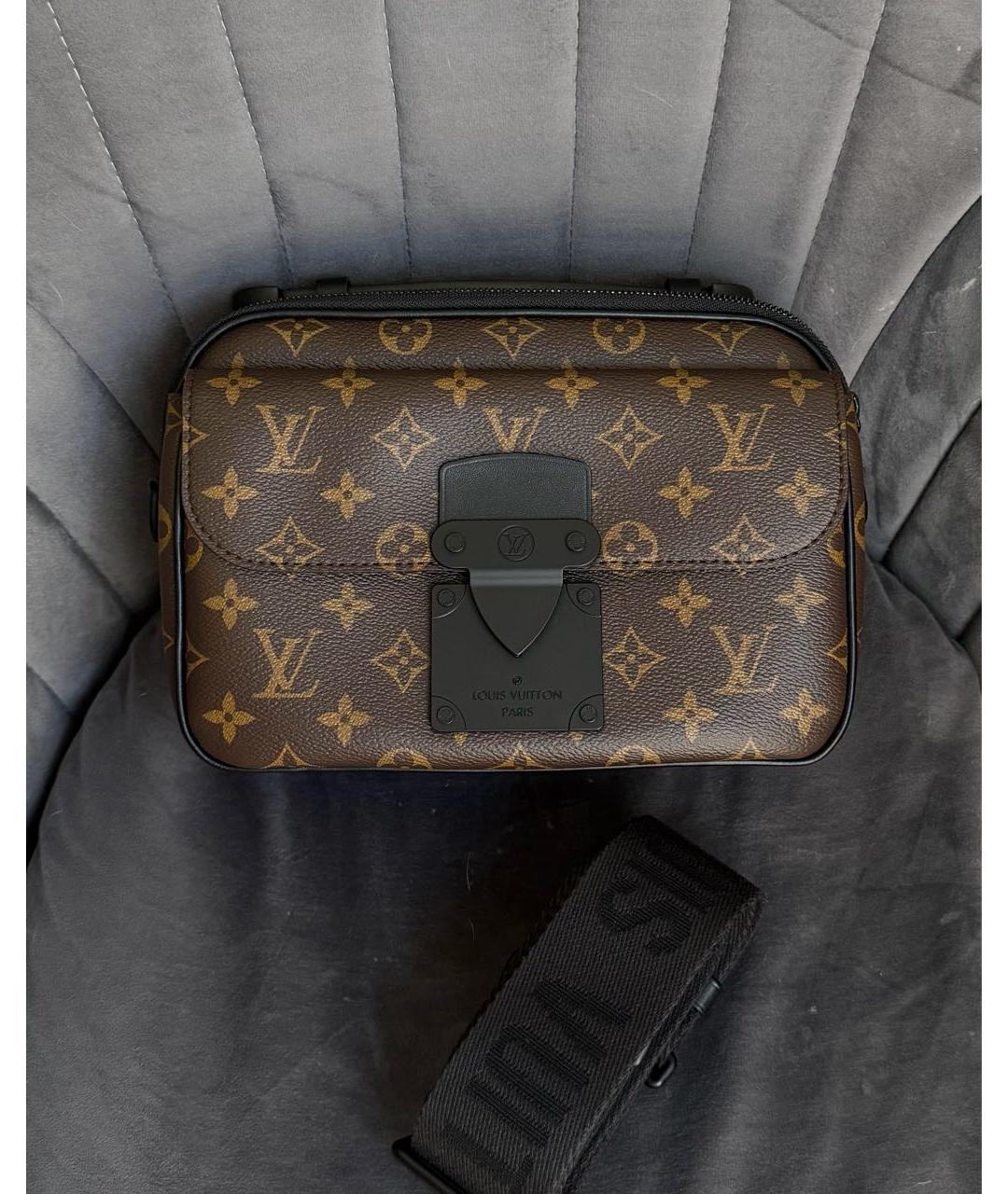LOUIS VUITTON Коричневая сумка на плечо, фото 4