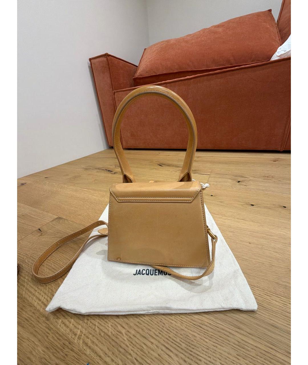 JACQUEMUS Горчичная кожаная сумка с короткими ручками, фото 3