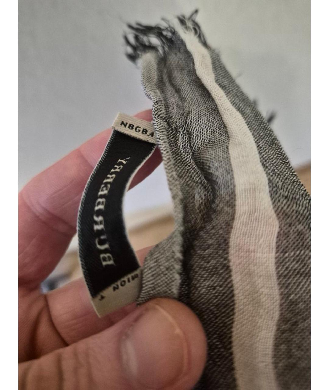BURBERRY Серый шелковый шарф, фото 3