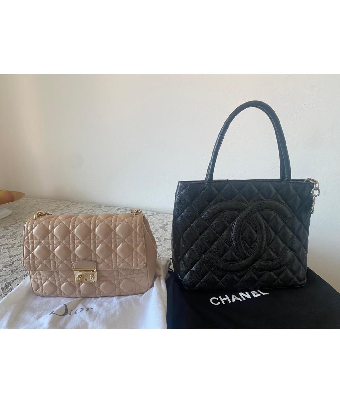 CHANEL Черная кожаная сумка тоут, фото 2