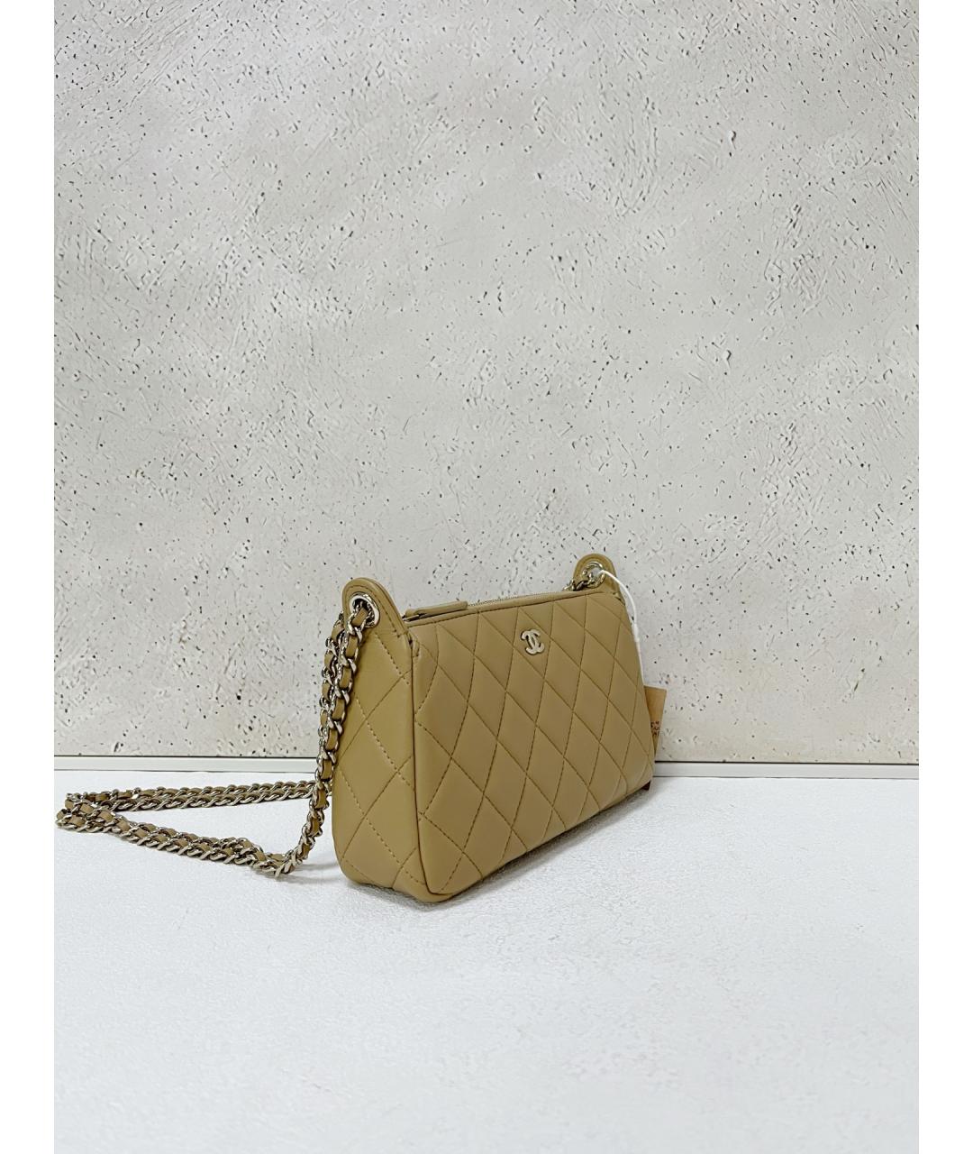 CHANEL Бежевая кожаная сумка через плечо, фото 4