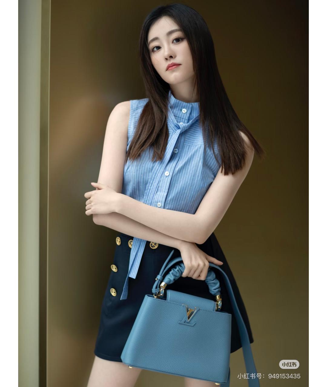 LOUIS VUITTON Голубая кожаная сумка с короткими ручками, фото 6