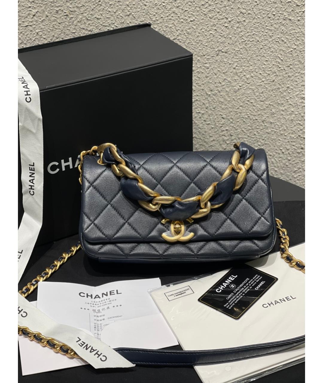 CHANEL Темно-синяя кожаная сумка через плечо, фото 10