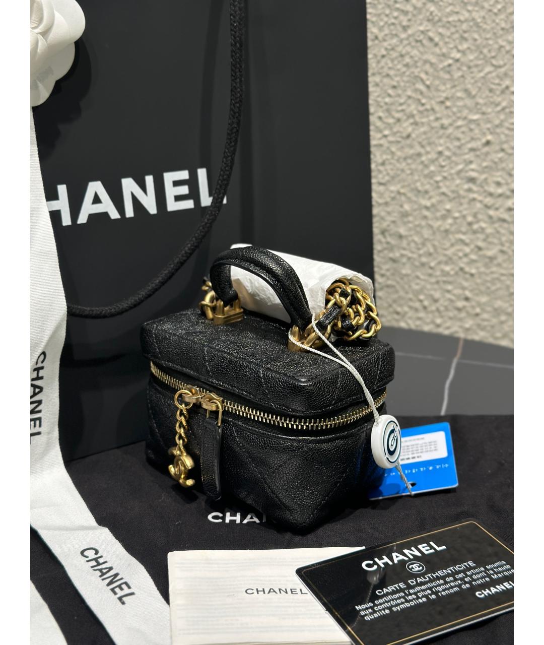 CHANEL Черная кожаная сумка через плечо, фото 4