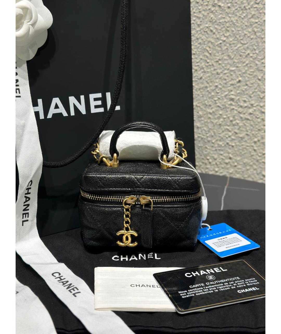 CHANEL Черная кожаная сумка через плечо, фото 10