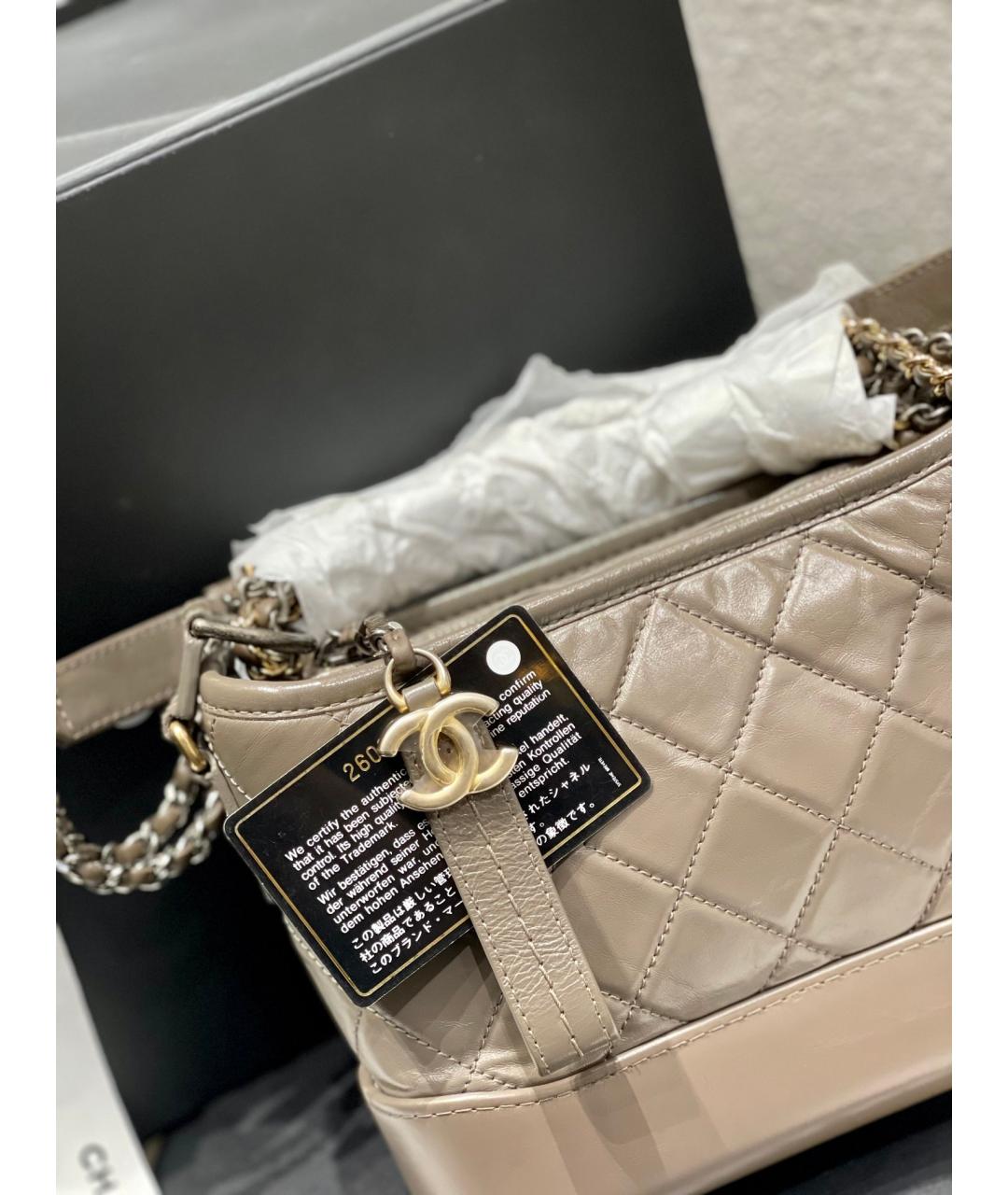 CHANEL Бежевая кожаная сумка через плечо, фото 7