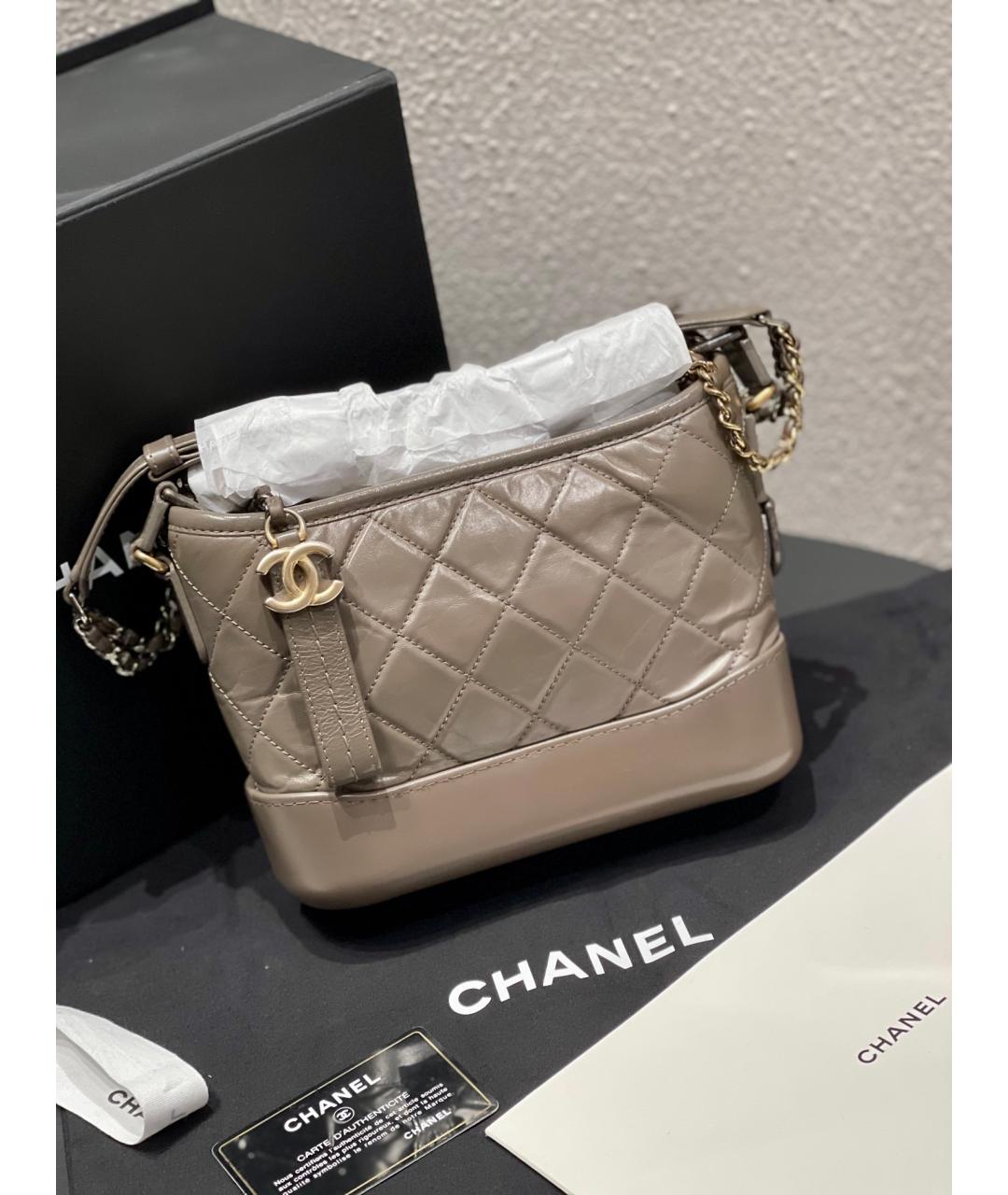 CHANEL Бежевая кожаная сумка через плечо, фото 2