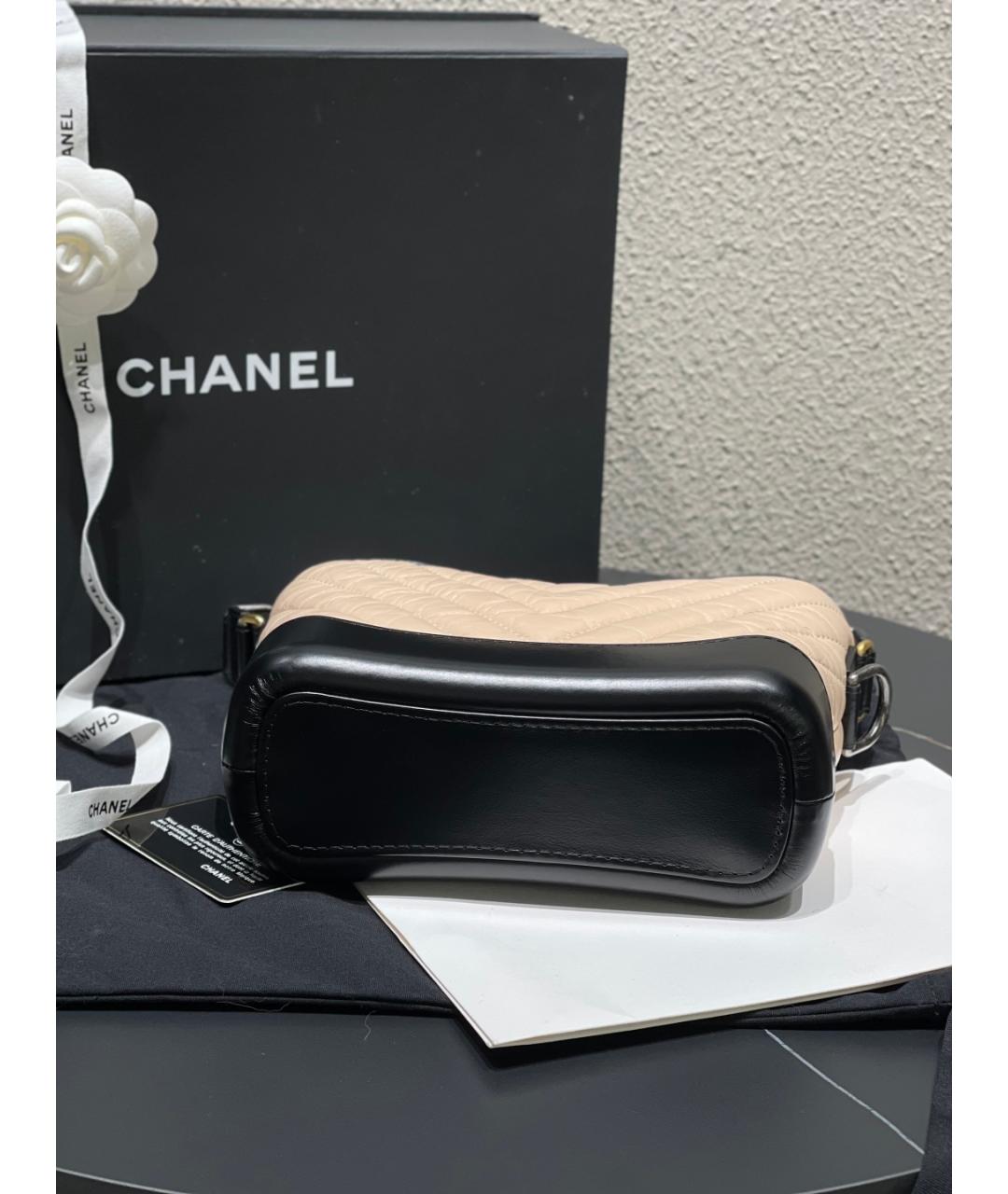 CHANEL Бежевая кожаная сумка через плечо, фото 6