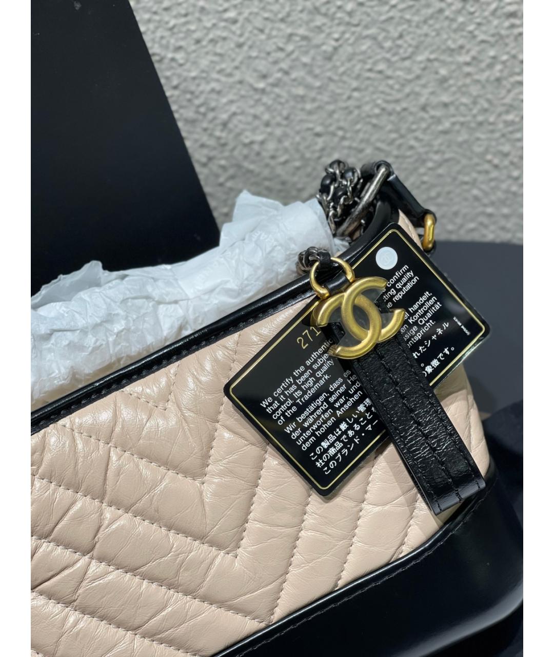CHANEL Бежевая кожаная сумка через плечо, фото 4