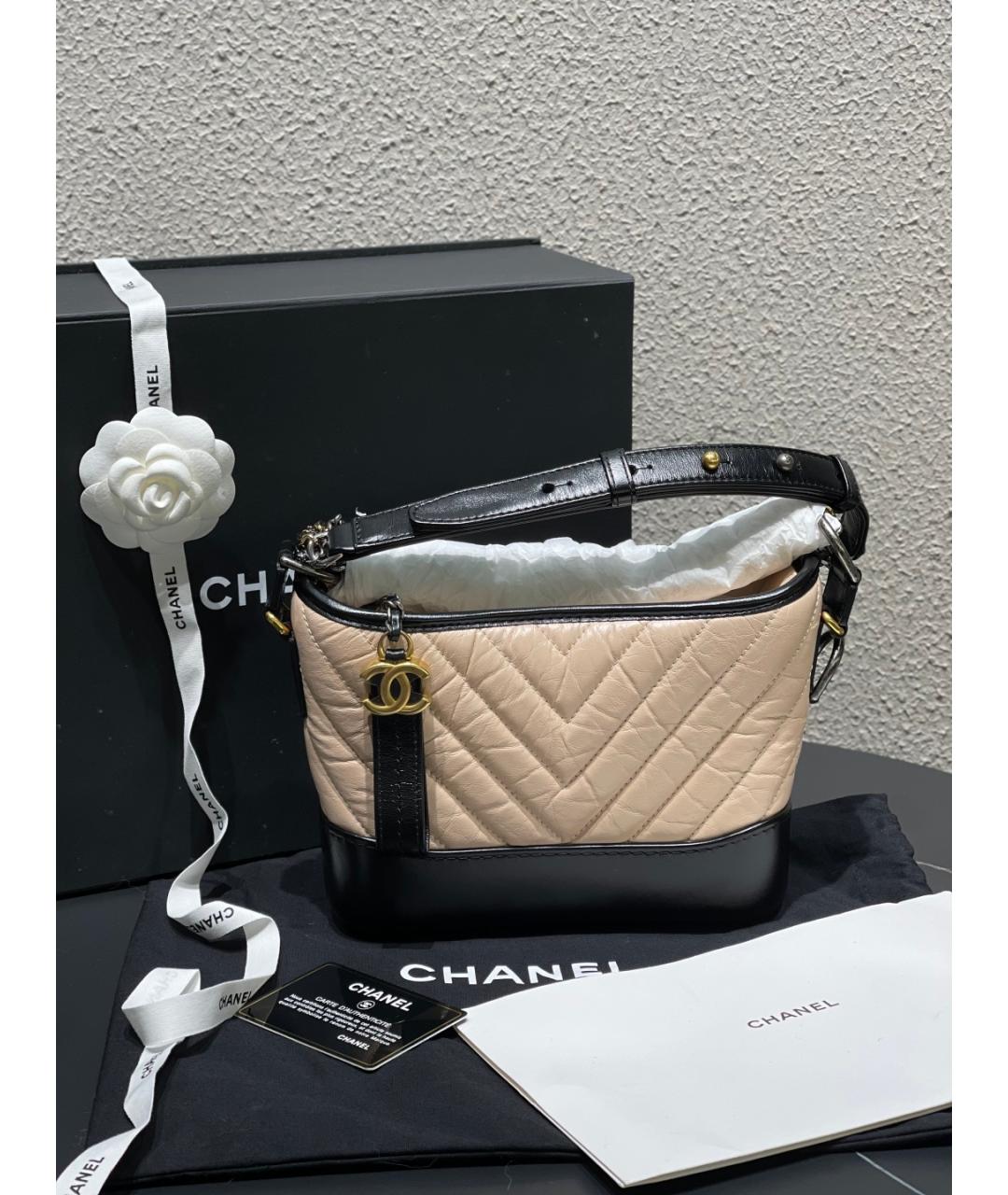 CHANEL Бежевая кожаная сумка через плечо, фото 10