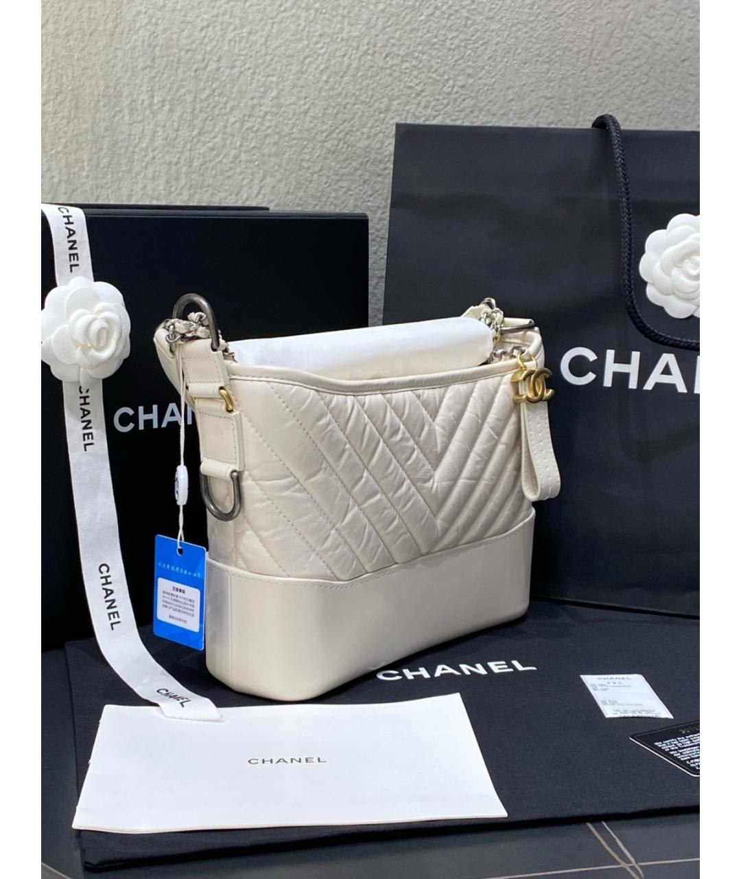 CHANEL Белая кожаная сумка через плечо, фото 7