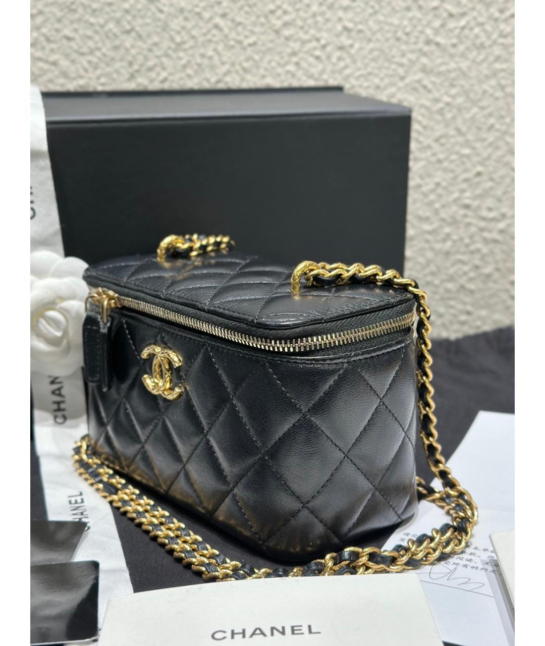CHANEL Черная кожаная сумка через плечо, фото 4