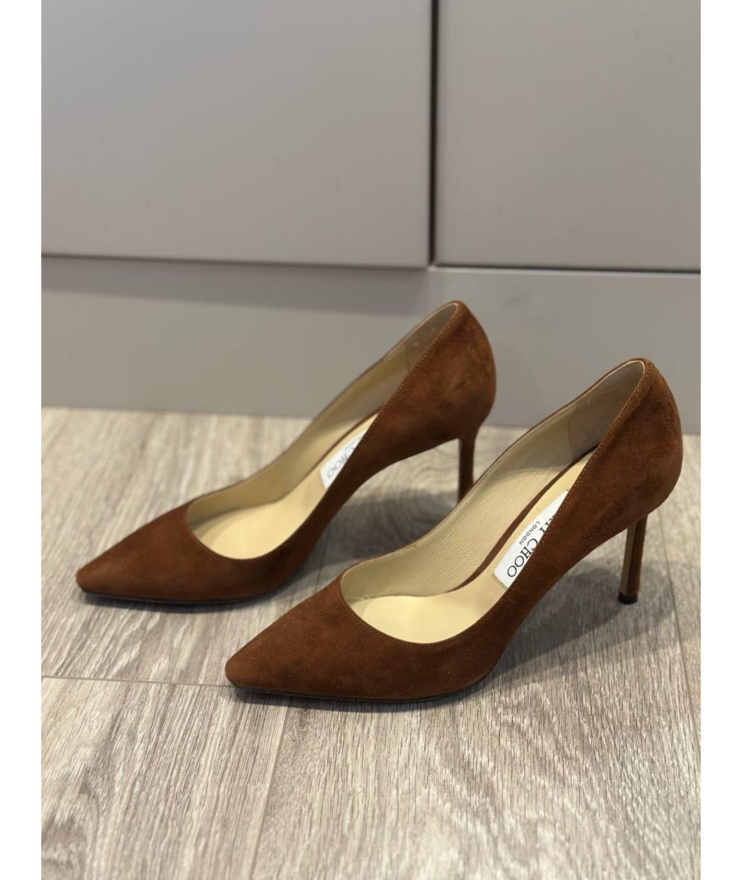 JIMMY CHOO Коричневые замшевые туфли, фото 5