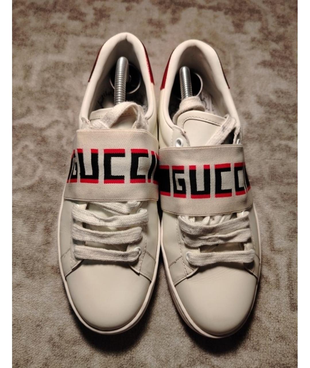 GUCCI Белые кожаные низкие кроссовки / кеды, фото 2