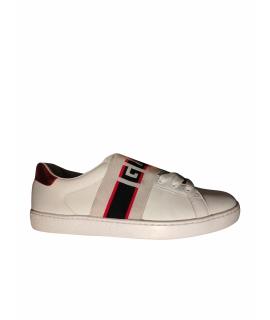 GUCCI Низкие кроссовки / кеды