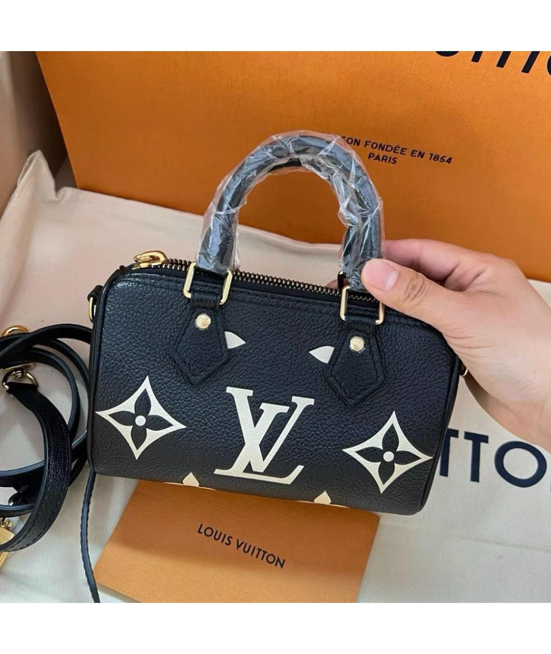 LOUIS VUITTON Черная сумка через плечо, фото 2
