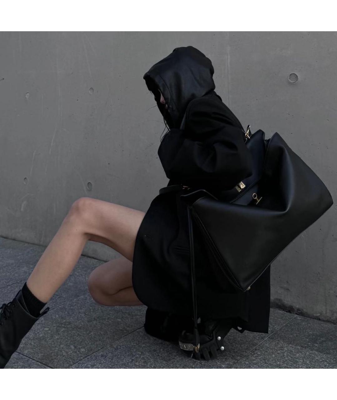 BALENCIAGA Черная кожаная сумка через плечо, фото 2