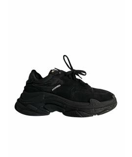 BALENCIAGA Низкие кроссовки / кеды
