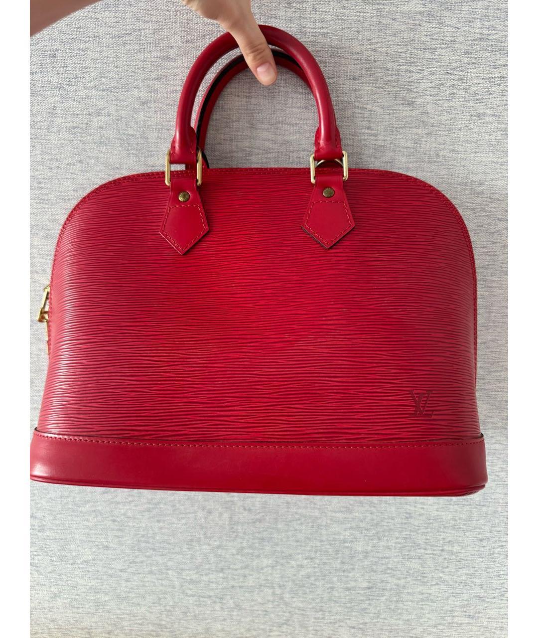 LOUIS VUITTON Красная кожаная сумка с короткими ручками, фото 9