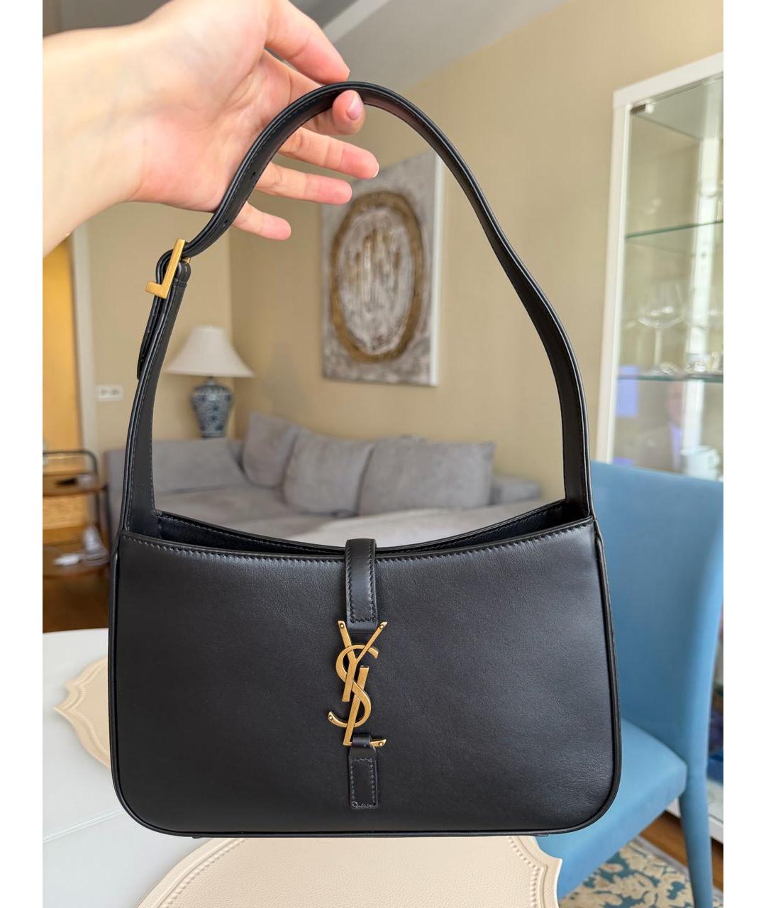 SAINT LAURENT Черная кожаная сумка с короткими ручками, фото 5
