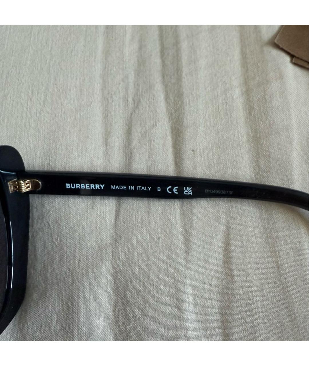 BURBERRY Черные пластиковые солнцезащитные очки, фото 4