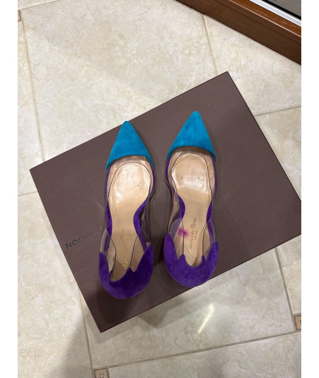 GIANVITO ROSSI Фиолетовые бархатные туфли, фото 3