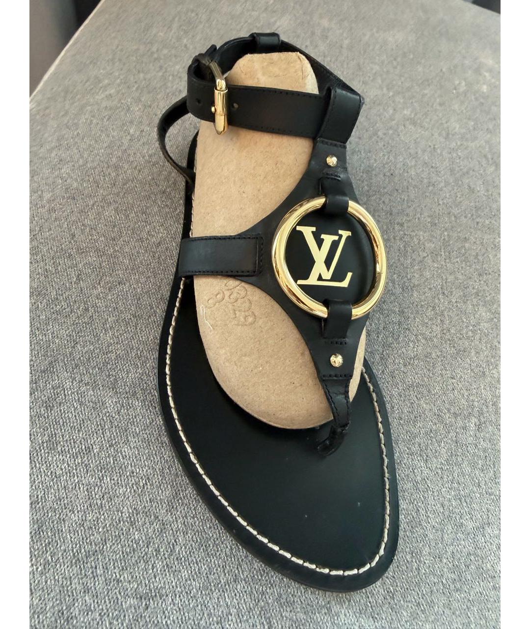 LOUIS VUITTON Черные кожаные сандалии, фото 2