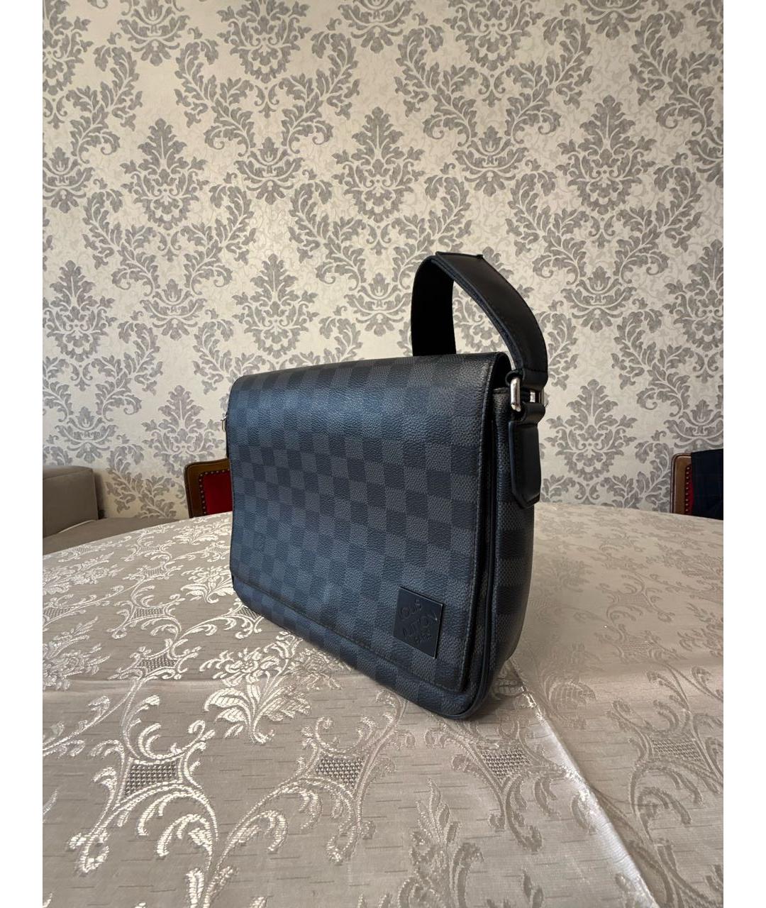 LOUIS VUITTON Черная барсетка, фото 2