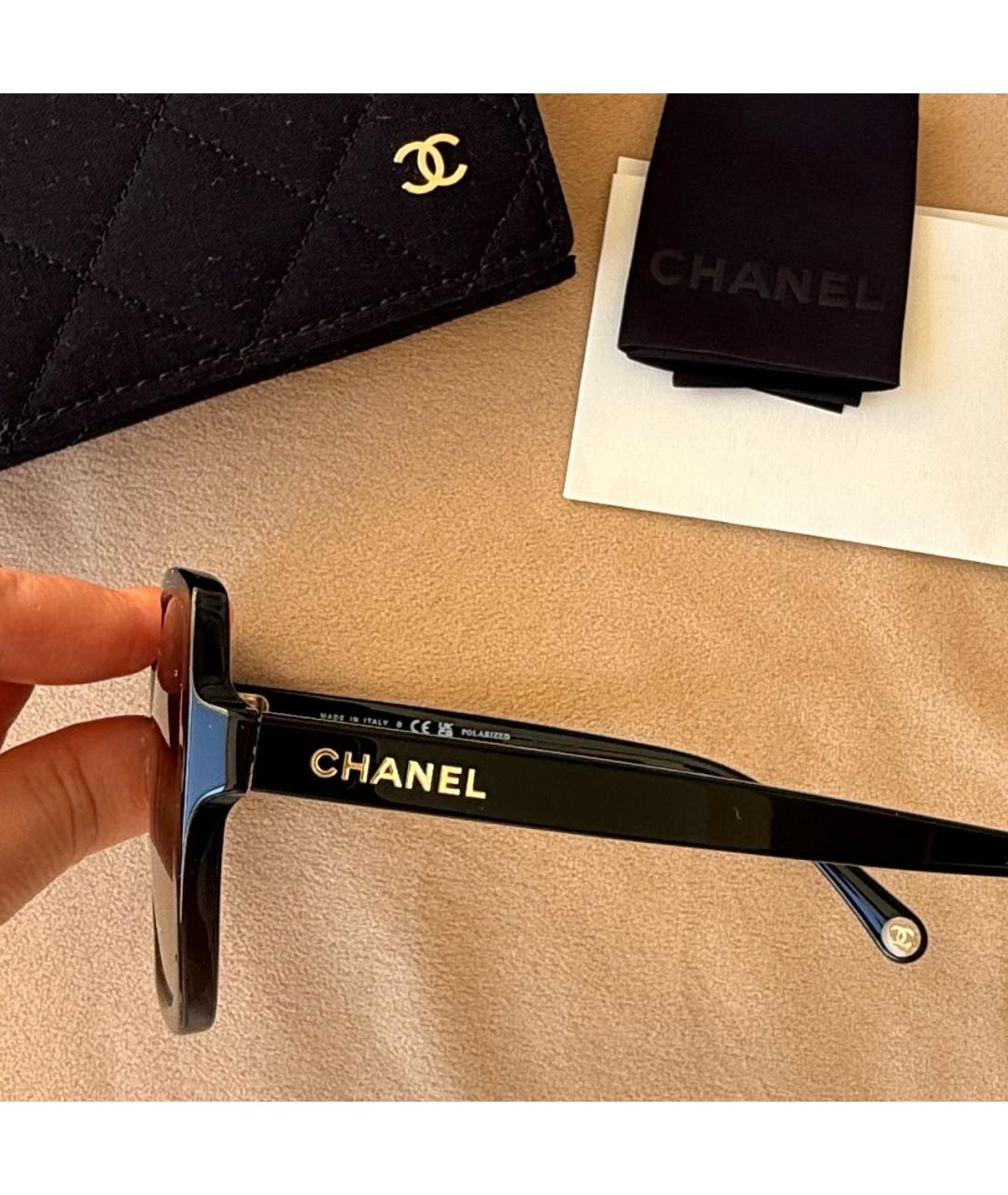 CHANEL Черные пластиковые солнцезащитные очки, фото 3