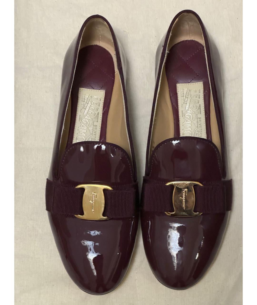 FERRAGAMO Бордовые кожаные лоферы, фото 4
