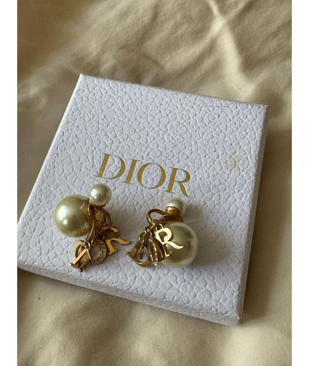 CHRISTIAN DIOR Белые клипсы, фото 2