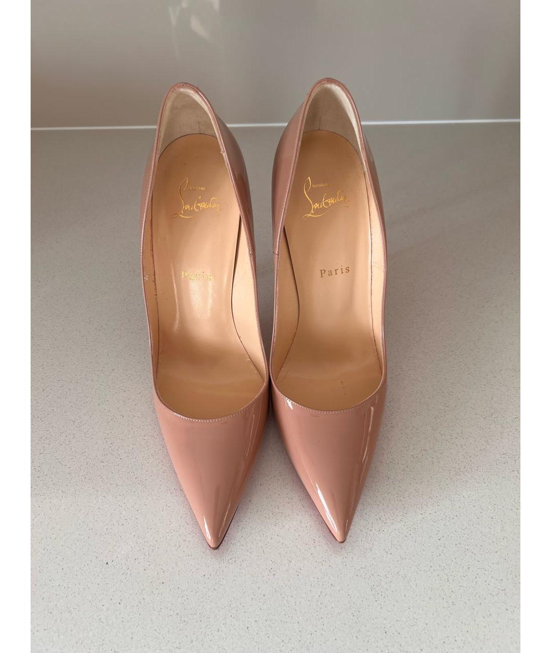 CHRISTIAN LOUBOUTIN Бежевые туфли из лакированной кожи, фото 2