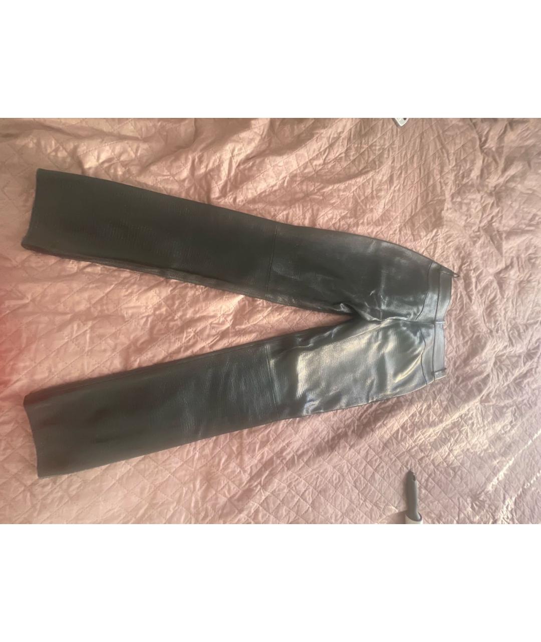 CHANEL Черные брюки узкие из экзотической кожи, фото 2