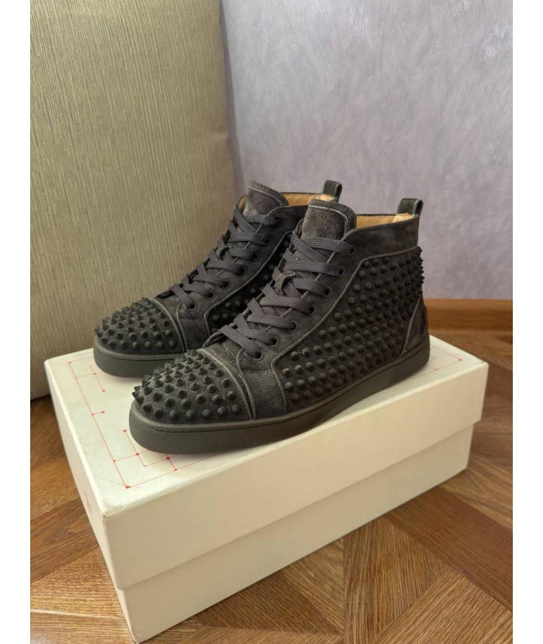 CHRISTIAN LOUBOUTIN Антрацитовые замшевые высокие кроссовки / кеды, фото 2