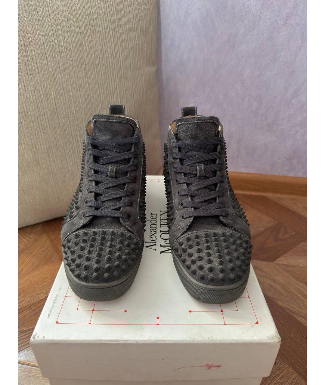 CHRISTIAN LOUBOUTIN Антрацитовые замшевые высокие кроссовки / кеды, фото 3