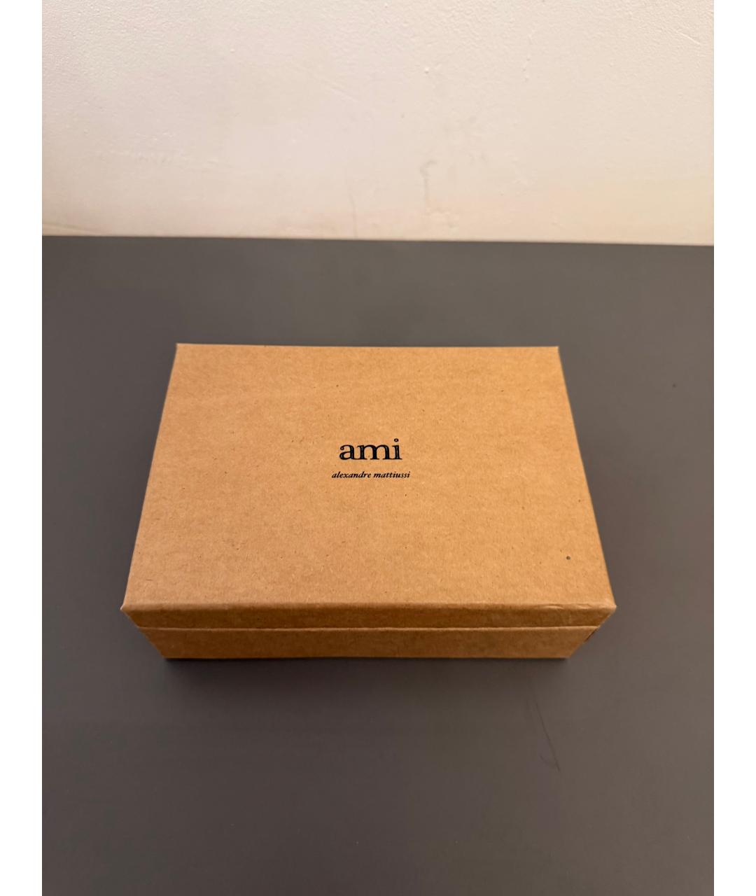 Ami Paris Золотой брелок, фото 3