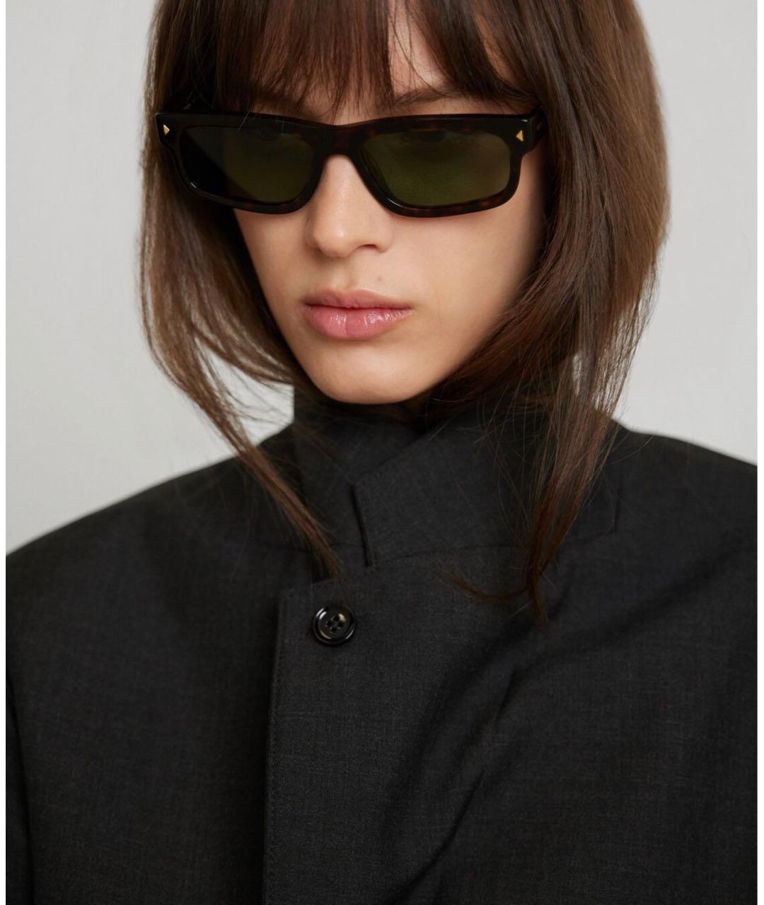 PRADA Черные пластиковые солнцезащитные очки, фото 5