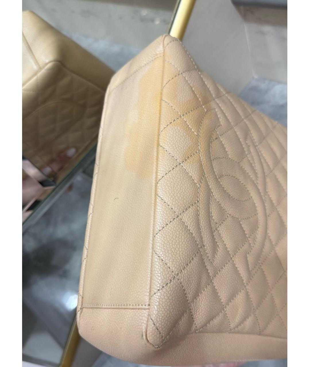 CHANEL Бежевая кожаная сумка тоут, фото 4
