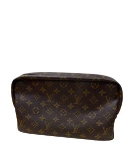 LOUIS VUITTON Косметичка