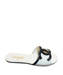 CHANEL Шлепанцы