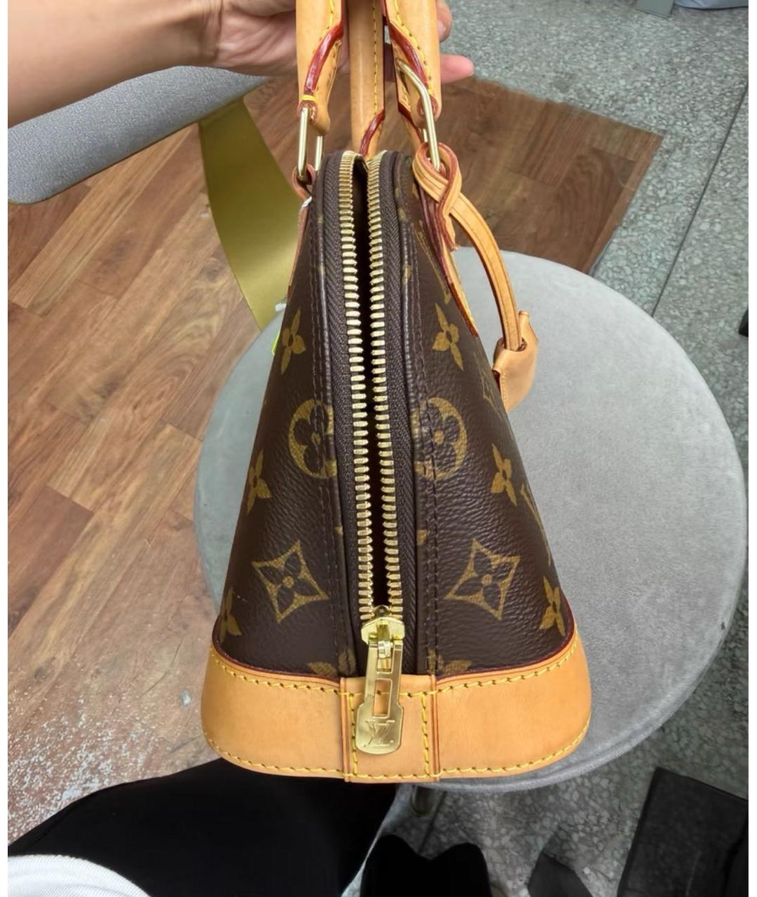 LOUIS VUITTON Коричневая сумка с короткими ручками, фото 5