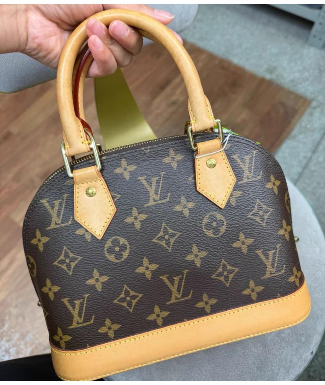 LOUIS VUITTON Коричневая сумка с короткими ручками, фото 3