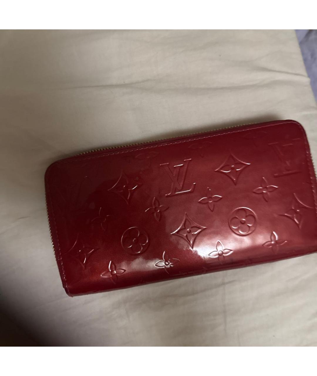 LOUIS VUITTON Бордовый кожаный кошелек, фото 2