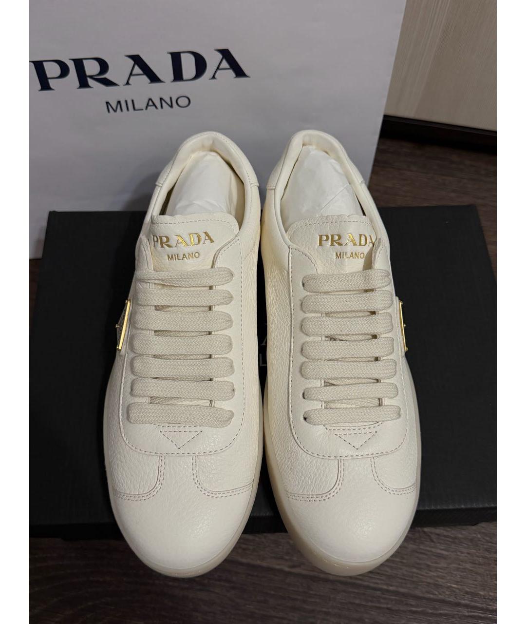 PRADA Белые кожаные кеды, фото 3