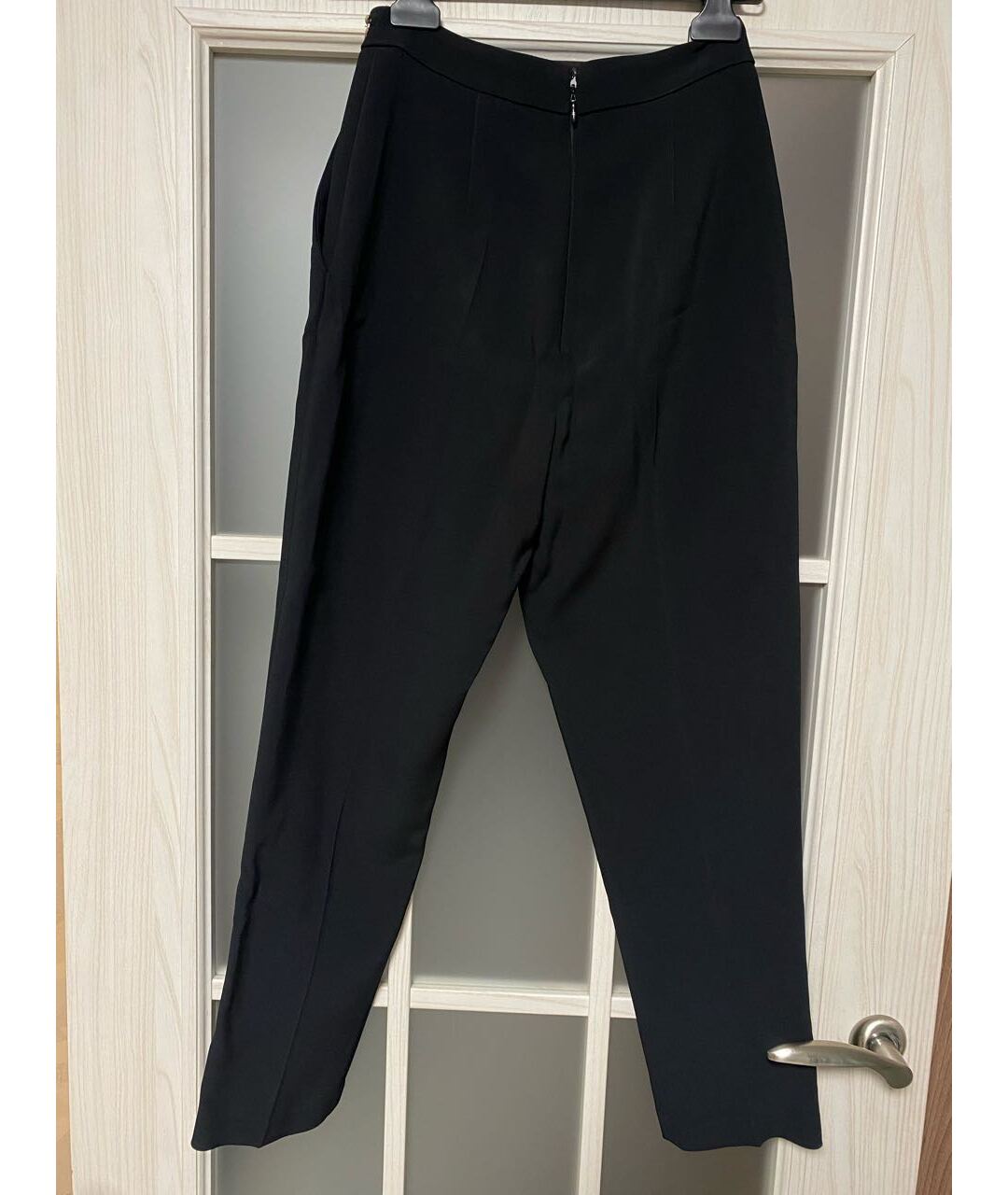 ELISABETTA FRANCHI Черные полиэстеровые брюки узкие, фото 2
